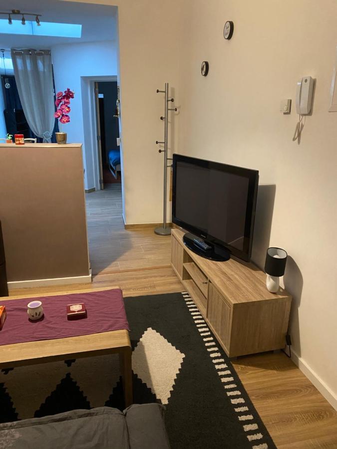 Superbe Appartement Charleroi Exterior foto
